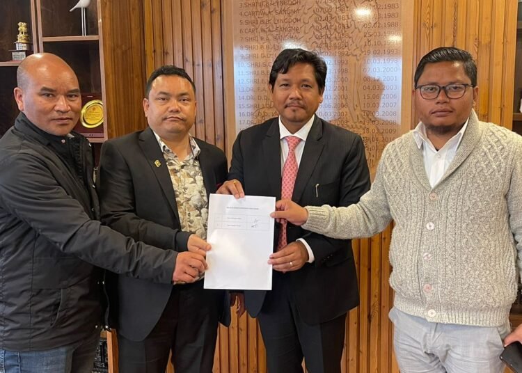 Public meeting against HSPDP MLAs for supporting NPP