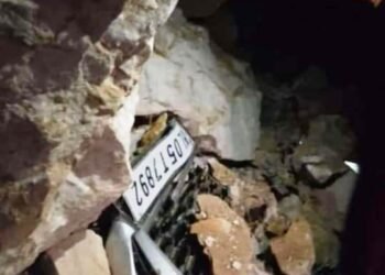 2 feared dead after boulders roll in Rngain