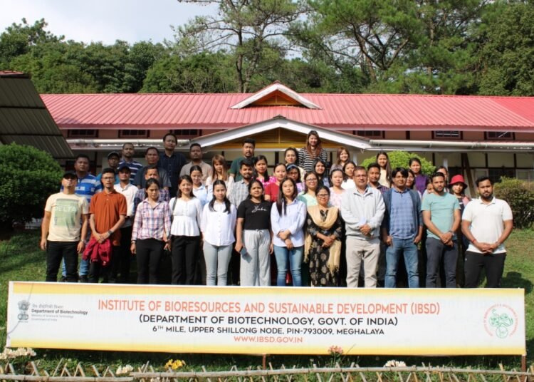 Horticulture officer, agri field staff acquainted with Orchidarium
