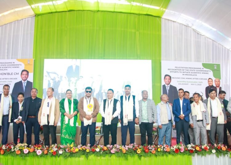 Coal-rich EJH honours CM for scientific mining nod