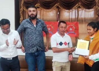 HYC felicitates martial artist Lorenza Songthiang