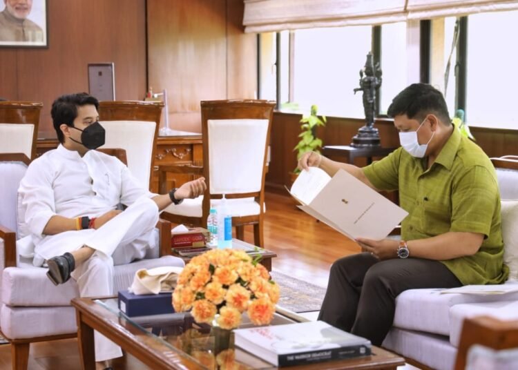 Conrad impresses upon Centre for international airport in State