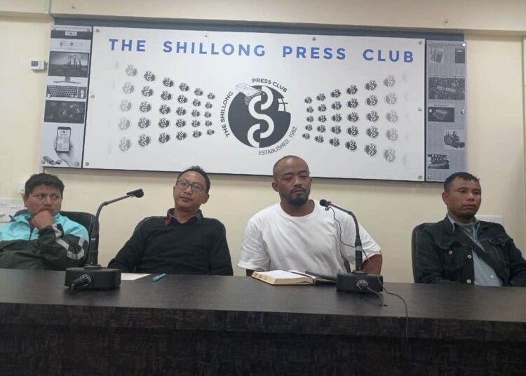 Fowl lies spread over bird flu, says poultry sellers