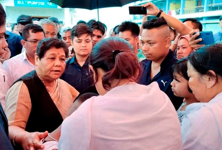 Manipur Guv urges women to restrain from blocking roads during security ops