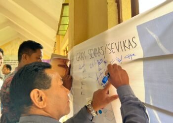 Gram Sevaks, Sevikas sign undertaking to transform rural development