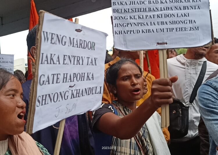 Tax gate issue: JSM, Khanduli villagers suspend protest