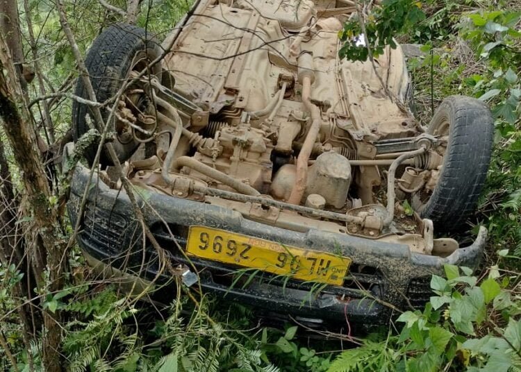 Seven hurt as car topples down a slope in SWKH