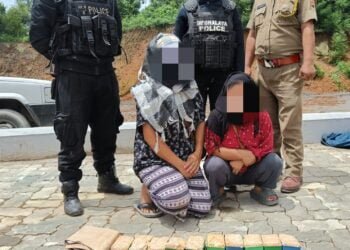 Female duo arrested with Rs 1.6 cr of heroin