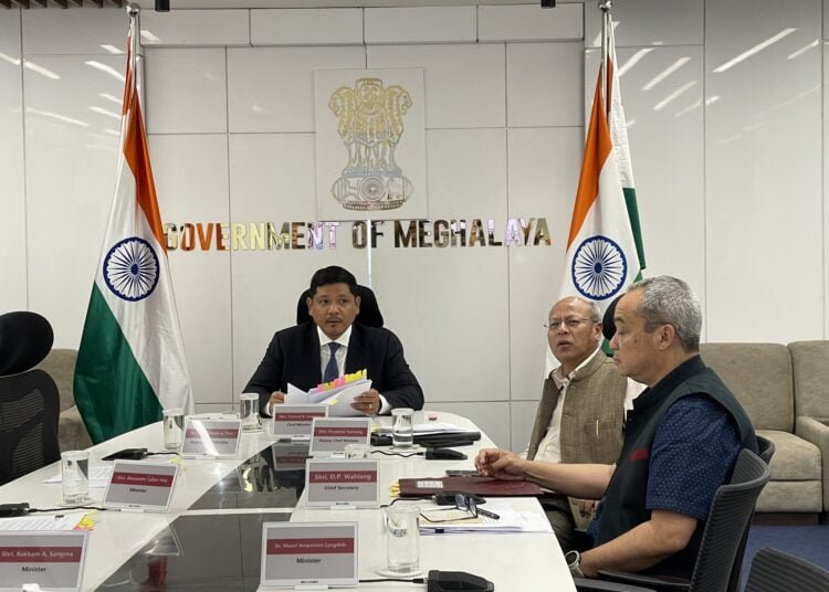 Govt to sponsor civil servants education up to Rs 15 lakh