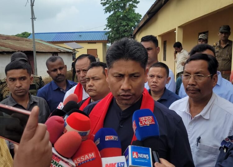 Assam minister, M’laya Dy CM visit Khanduli