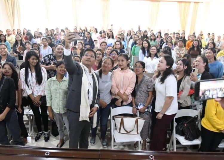 Nurses attend job fair, Govt to support training expenses