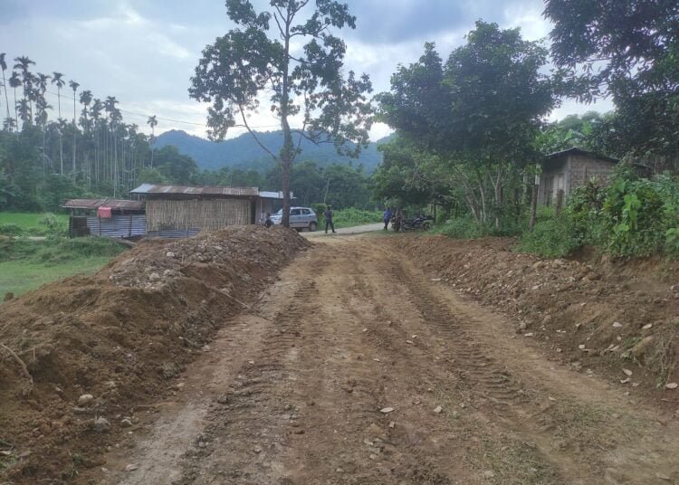 Village elders, HANM halt road construction by Assam in Ri Bhoi