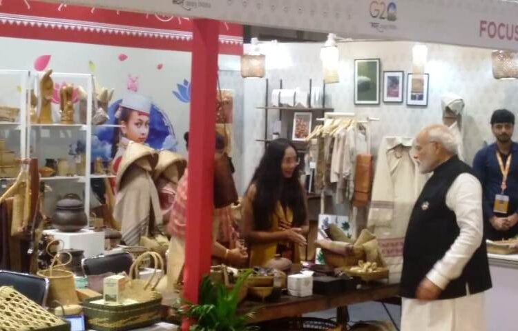 Modi takes interest in Meghalaya silk at G20 craft bazar