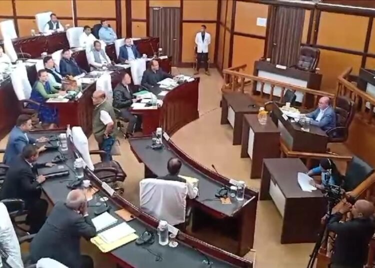 Opposition stages walkout over Elaka admin amendment