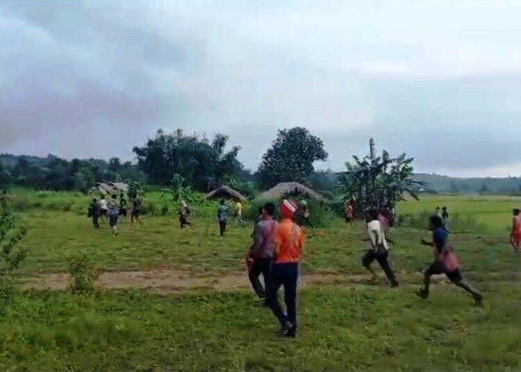 Fresh clash breaks out in Lapangap along Meghalaya-Assam border