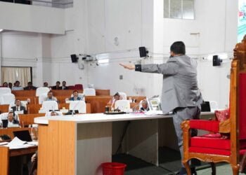 CM, Dy CM and Adelbert get into verbal duel
