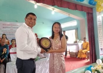 32 meritorious students of WKH felicitated