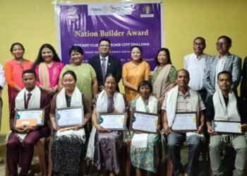 Ri Bhoi teachers receive Nation Builders Award