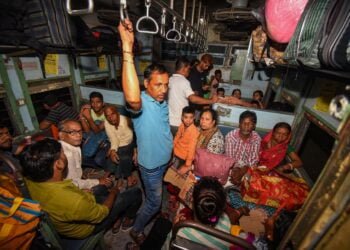 1,006 of around 1,500 passengers of derailed NE Express travelling in relief train