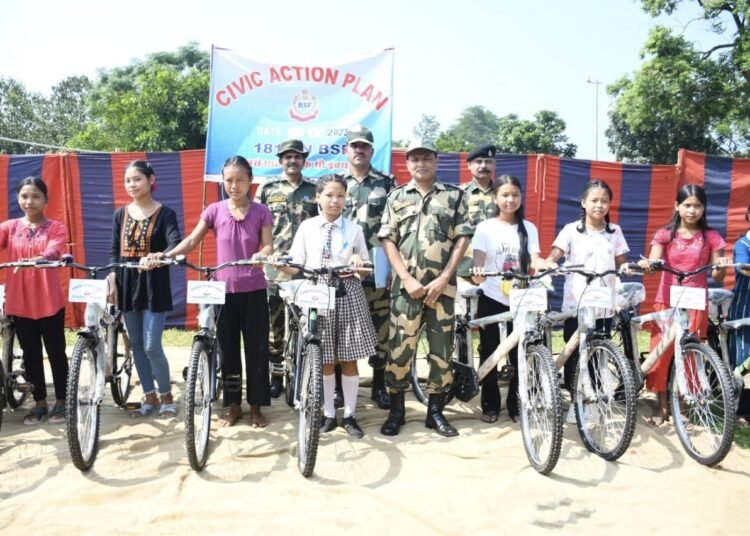 BSF distributes bicycles to students in the border