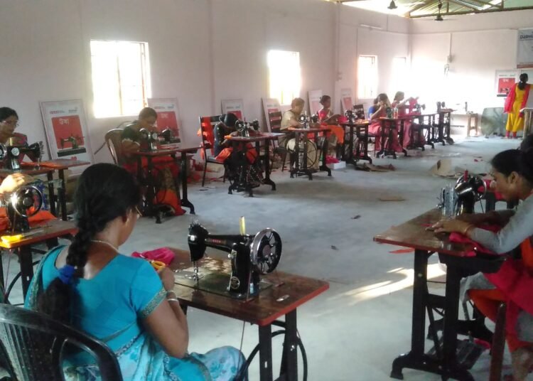 Dalmia Bharat celebrates empowerment of 18K women
