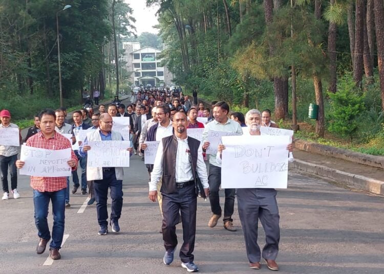 NEHUTA hold rally against VC; stop short of calling for resignation