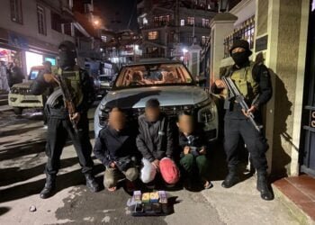 Drug peddlers caught with heroin in Dhanketi
