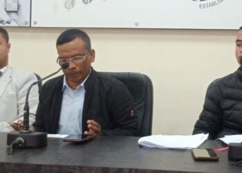 Dhar Construction Company accused of shoddy work on NH 206