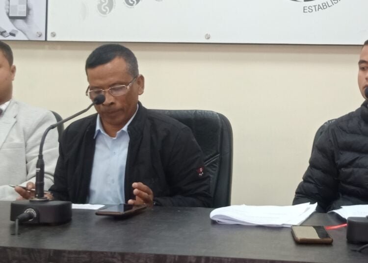 Dhar Construction Company accused of shoddy work on NH 206