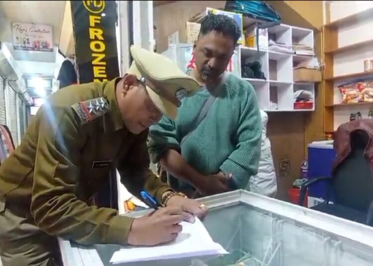 KHADC cracks down on shopkeepers, hawkers without valid docs