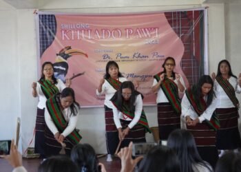 Tedim Chin students celebrate harvest festival