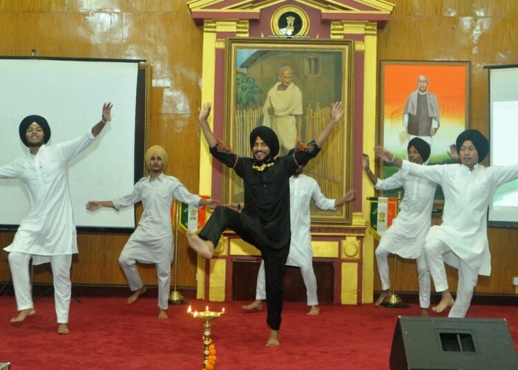 Mega foundation day celebrations held at Raj Bhavan