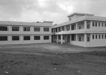 HNYF complains of unsatisfactory work on school