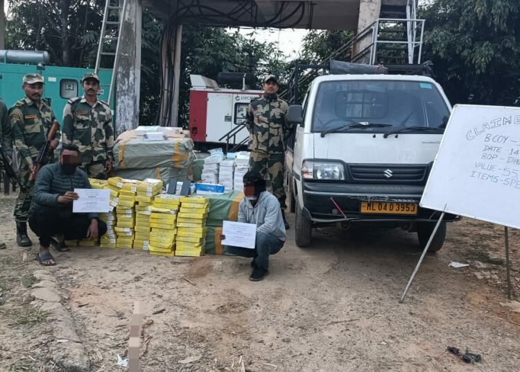 BSF seizes eyewear worth Rs 50 lakh, 2 nabbed