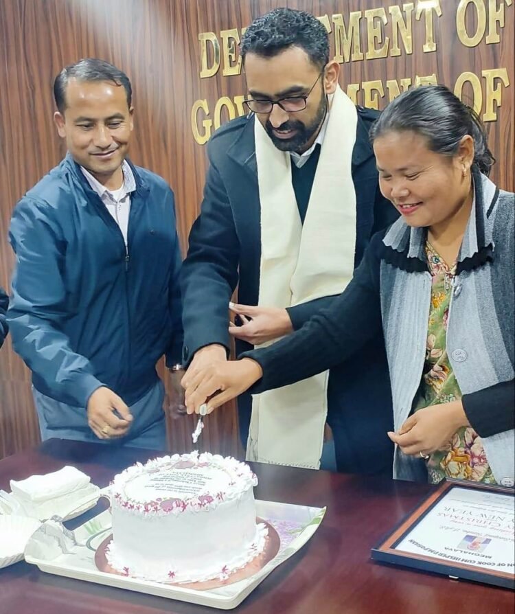 Mid day meal cooks happy with new improved honorarium