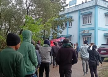 Muster roll workers set Dec 17 deadline for govt to pay dues