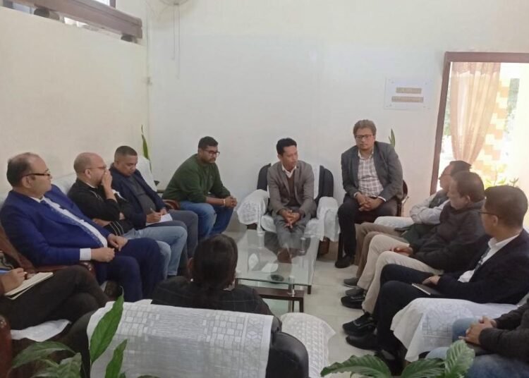 Fuel transporters withdraw ban call