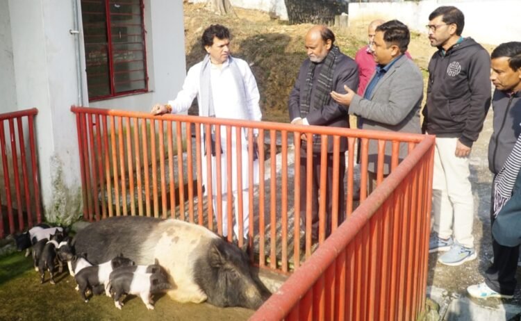 Union Min visits ICAR Umiam, calls for solution to farmers’ problems