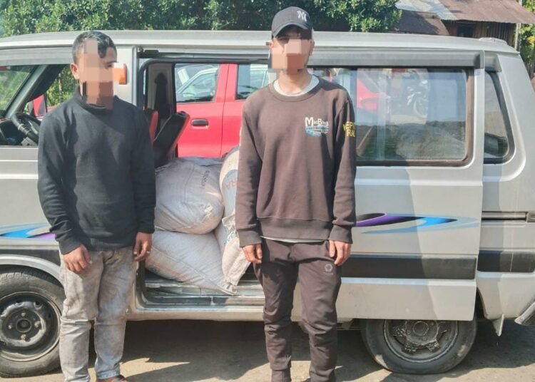BSF foils smuggling attempt; 2 Indians arrested