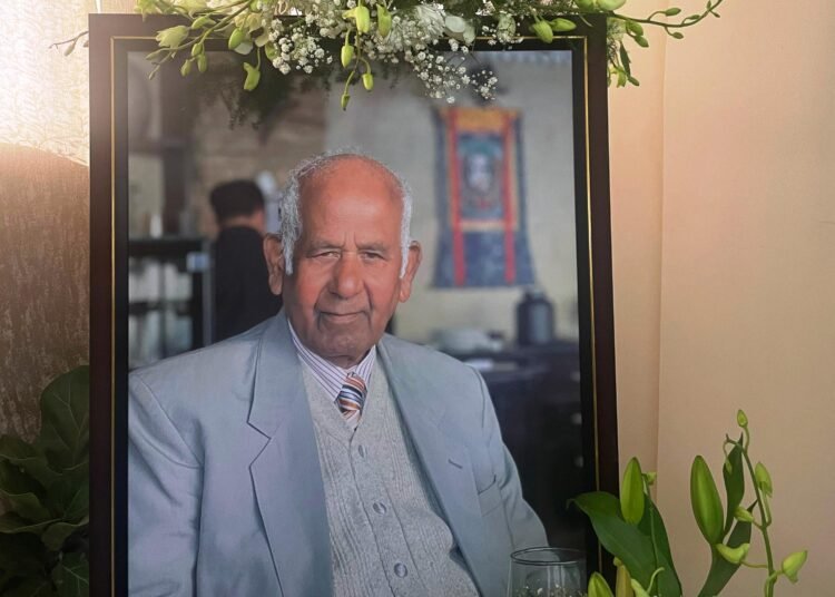 Retired BSF IG IM Mall laid to rest with full honours