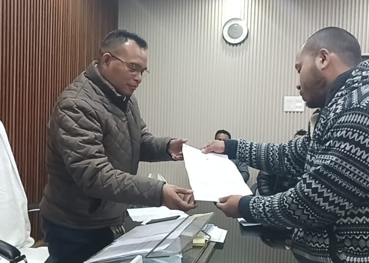 KSU demands action against truant teacher