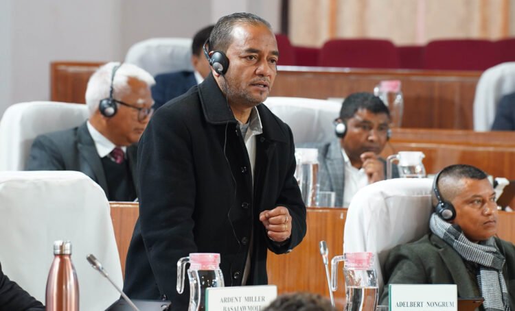 Adelbert speaks in Khasi, questions Hindi speech by Guv