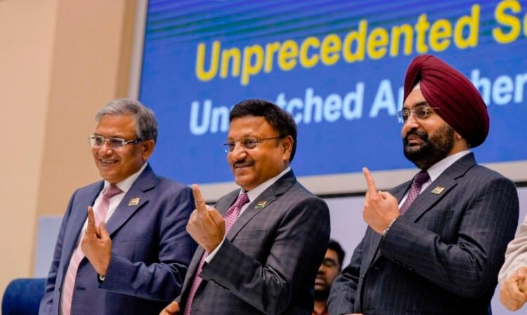 MCC comes into force, EC reminds parties to maintain decorum