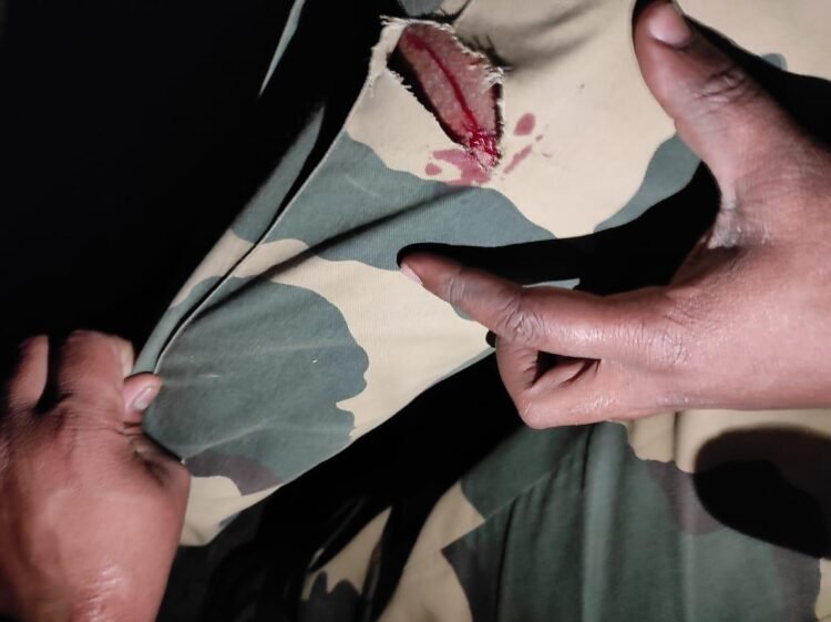 One killed, 4 hurt in clash between BSF and smugglers