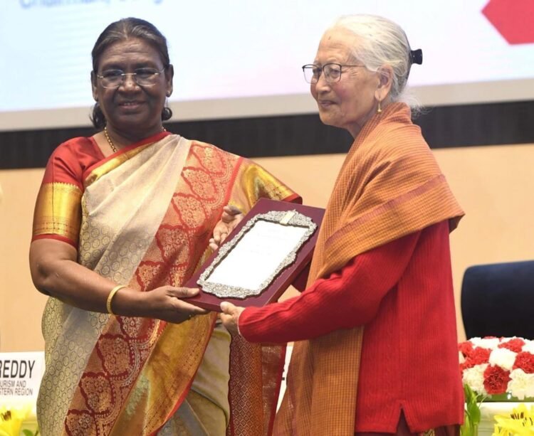 Helen Giri receives Sangeet Natak Academy from President of India