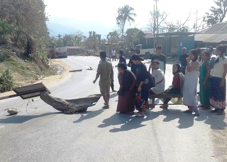 EJH residents temporarily suspends NH 6 blockade