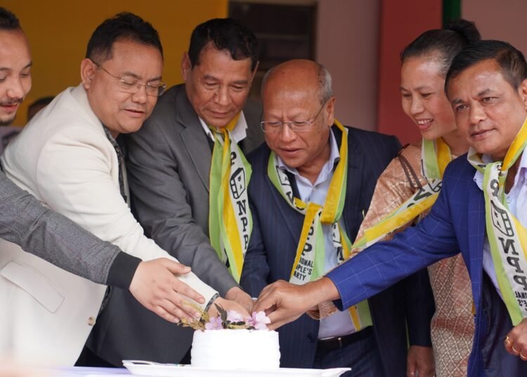 Ex-MLA, former MDC join NPP