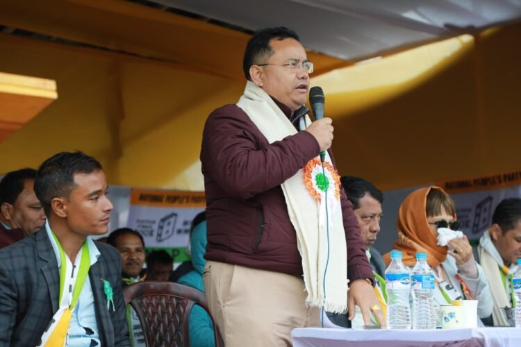 If you find us corrupt file an FIR: Sniawbhalang to VPP