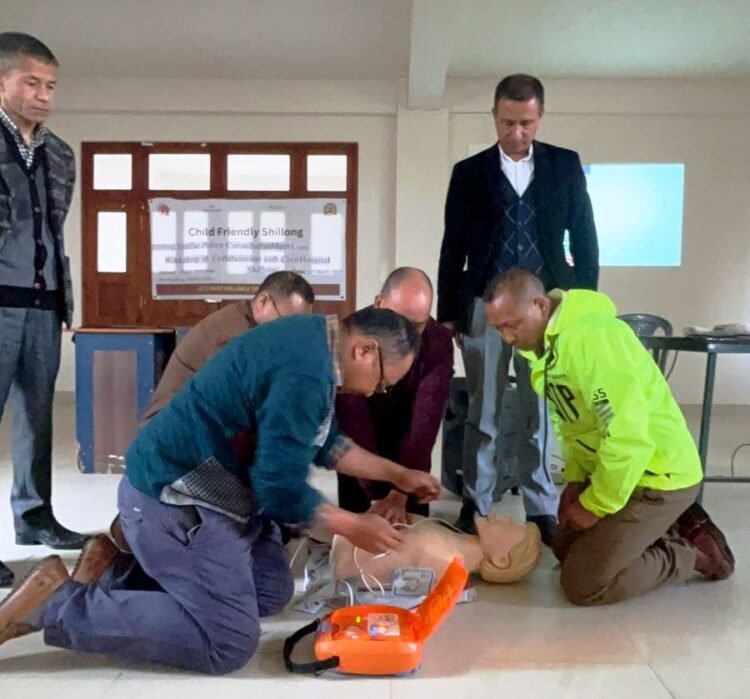 Workshop held for traffic personnel on basic life support