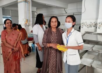 Reusable pads distributed to rural patients in Ganesh Das Hospital